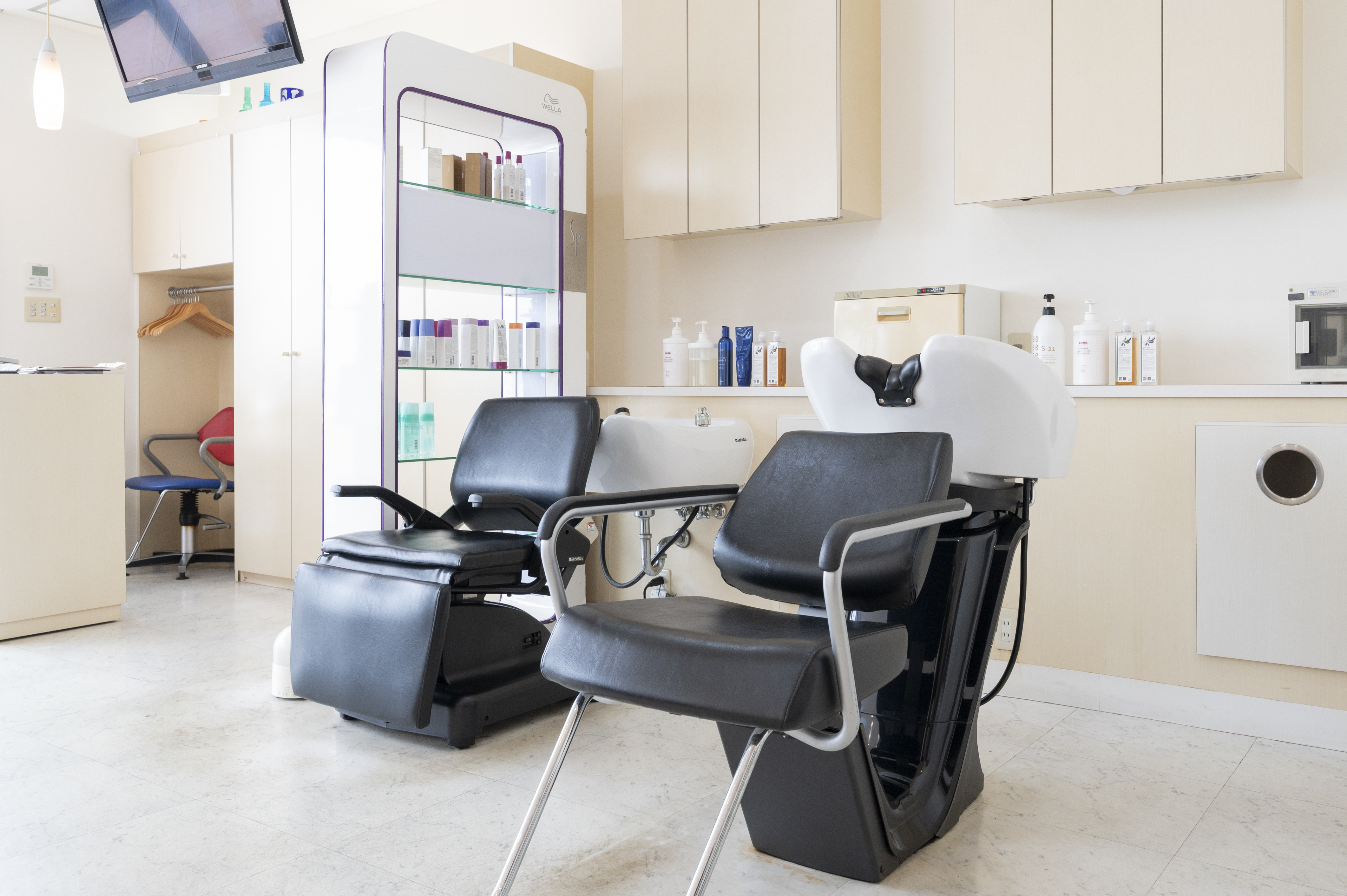 Salon Interior